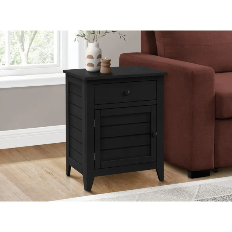 Monarch Accent table 25"h -