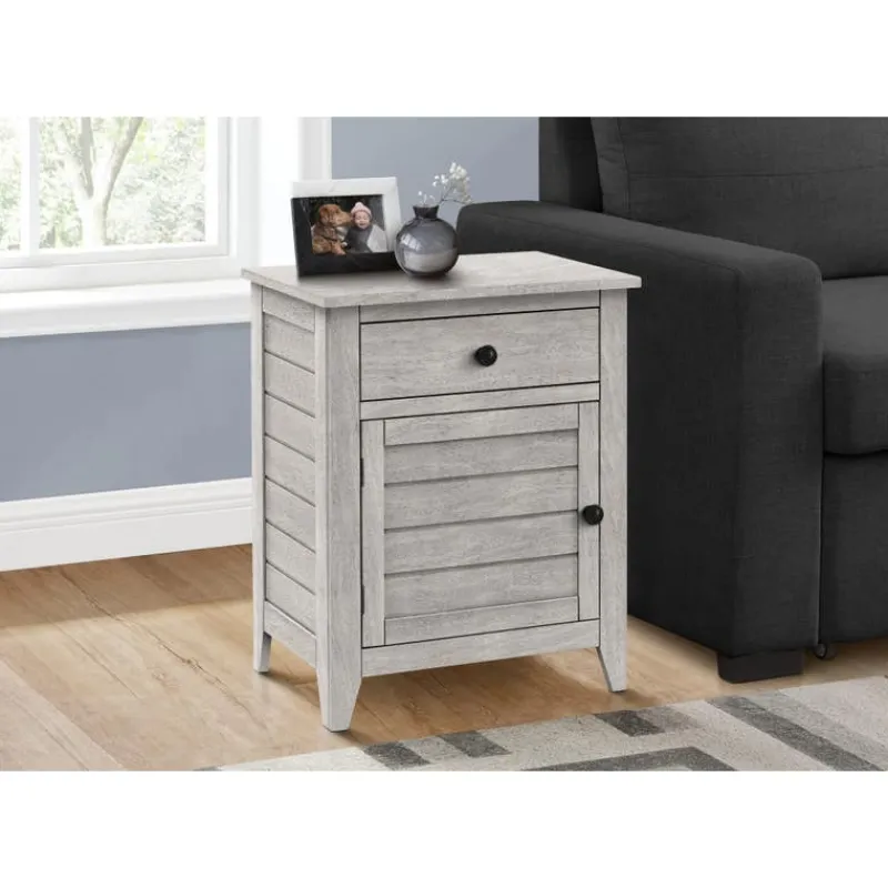 Monarch Accent table 25"h -