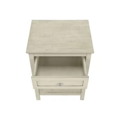 Monarch Accent table 25"h -