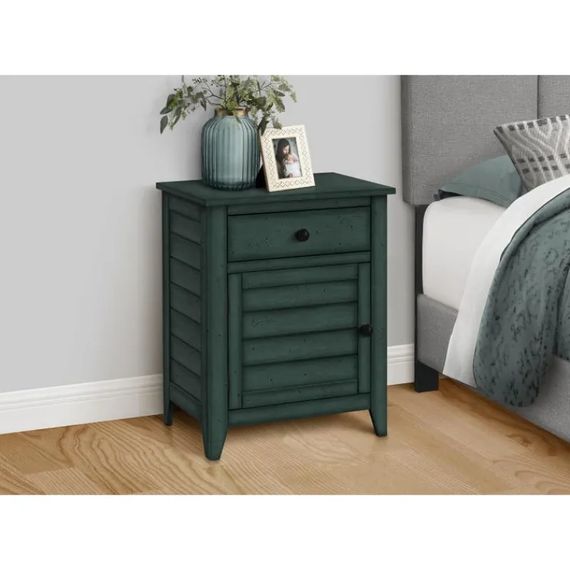 Monarch Accent table 25"h -