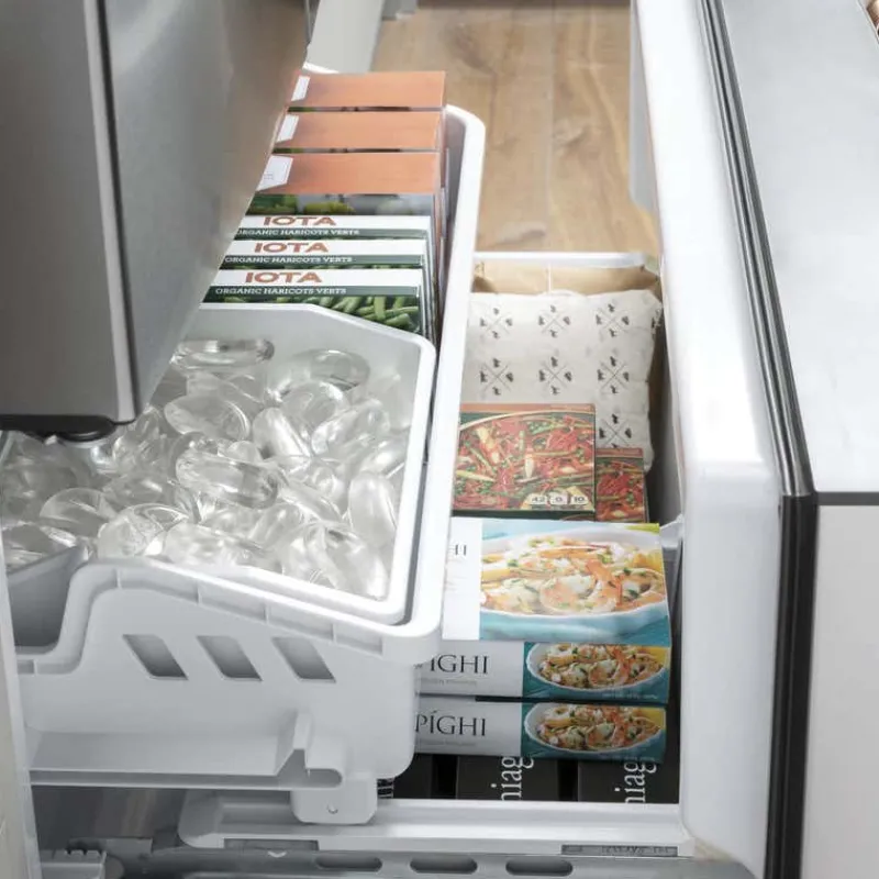 GE Café CAFE 18.6 Cu Ft 33 In Refrigerator Bottom Freezer, French door - CWE19SP2NS1