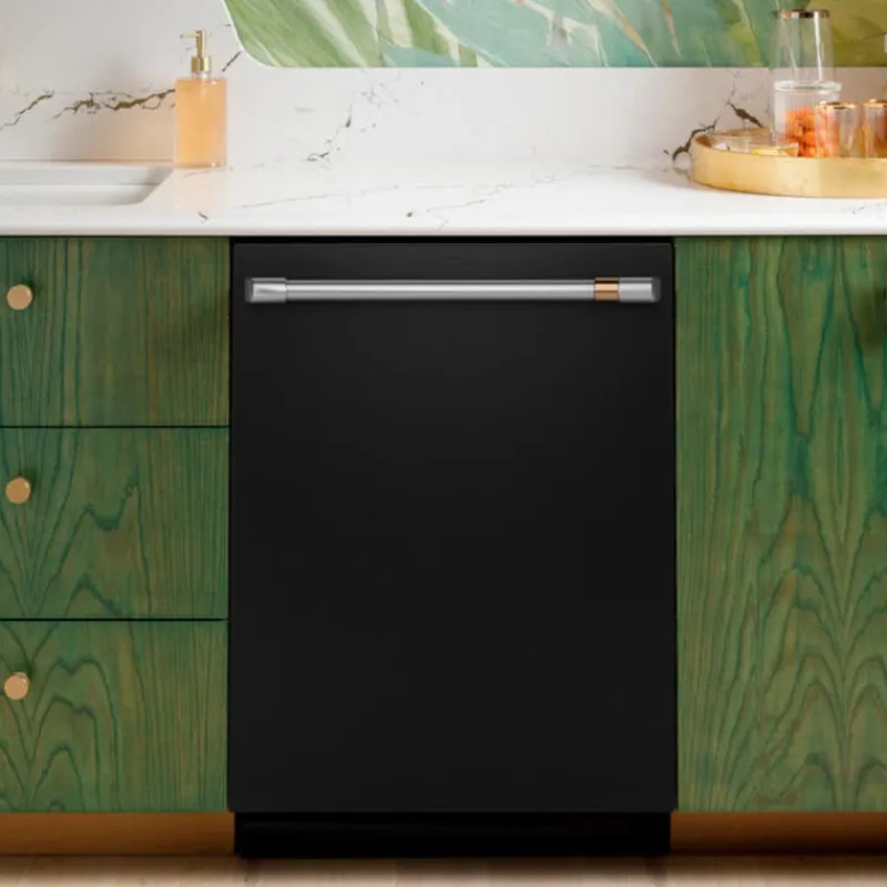 GE Café CAFE Dishwasher Built-In 24" 39dB - CDT888P3VD1
