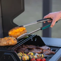 CHARBROIL Propane Gas Grill with 4 Burners - 36 000 BTU