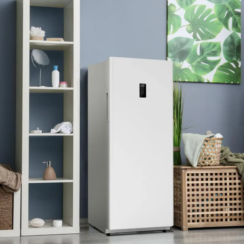 Danby 14 Cu Ft Freezer , Vertical, 28" - DUF140A1WDB