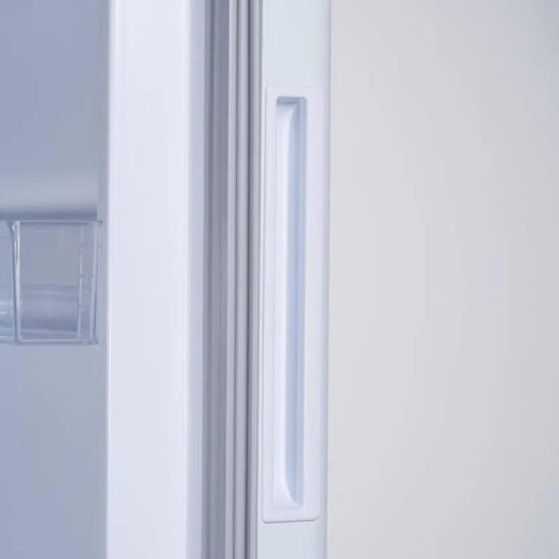 Danby 14 Cu Ft Freezer , Vertical, 28" - DUF140A1WDB