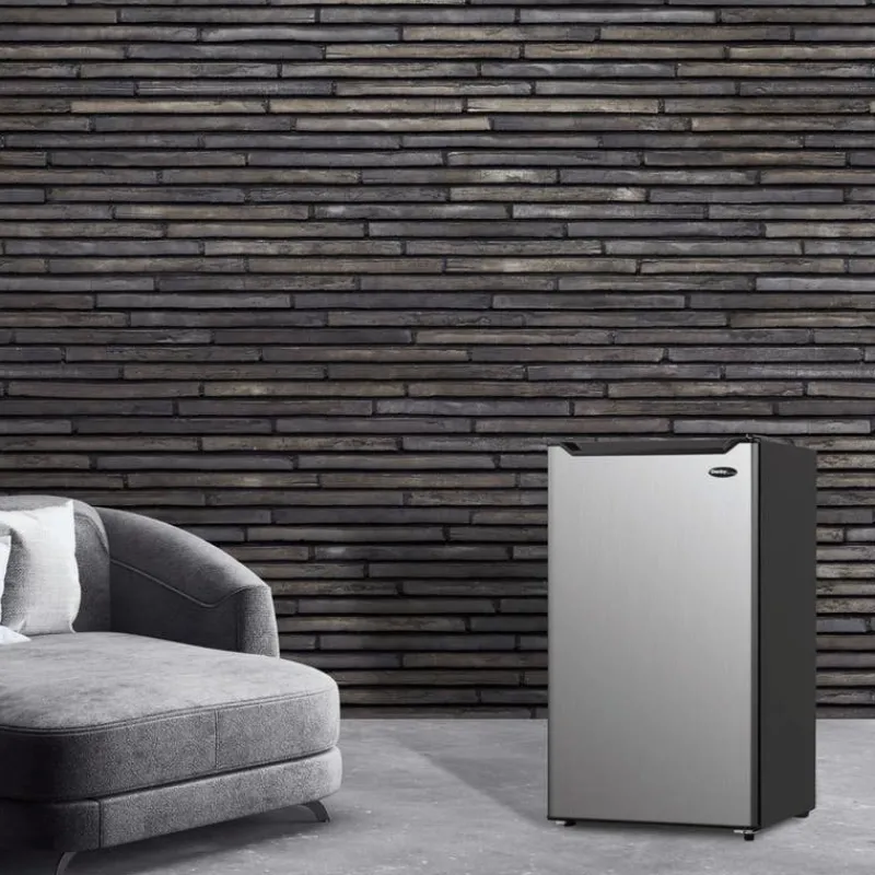 Danby 4,4 Cu Ft Refrigerator Compact - DCR044B1SLM