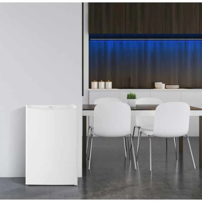 Danby 4,4 cu ft Refrigerator Compact - DAR044A4WDD