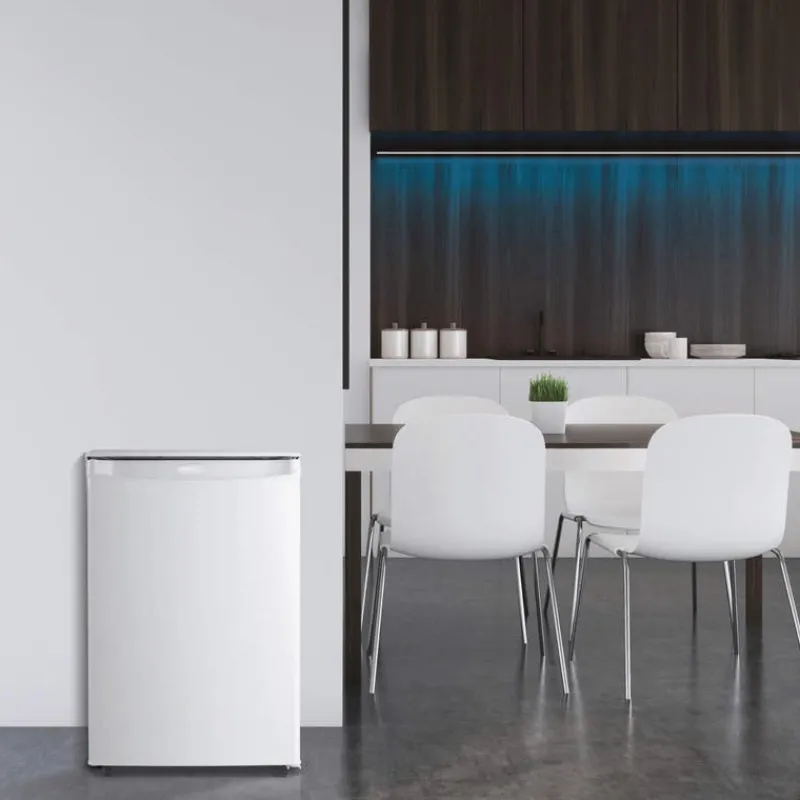 Danby 2,6 Cu Ft Refrigerator Compact - DAR026A1WDD