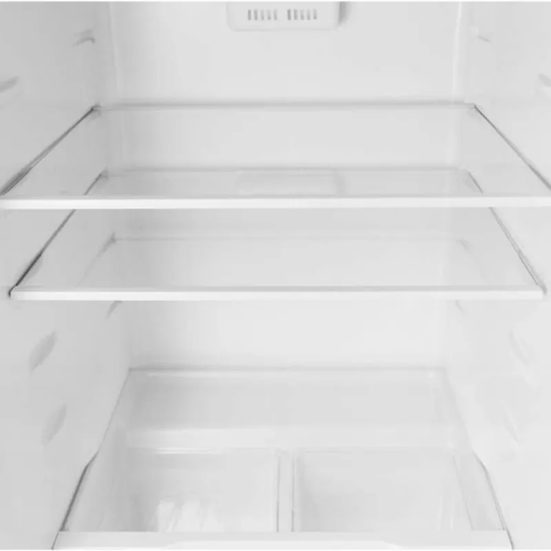 Danby 28 in 18 Cu ft Refrigerator Top Freezer - DFF176B1WDB