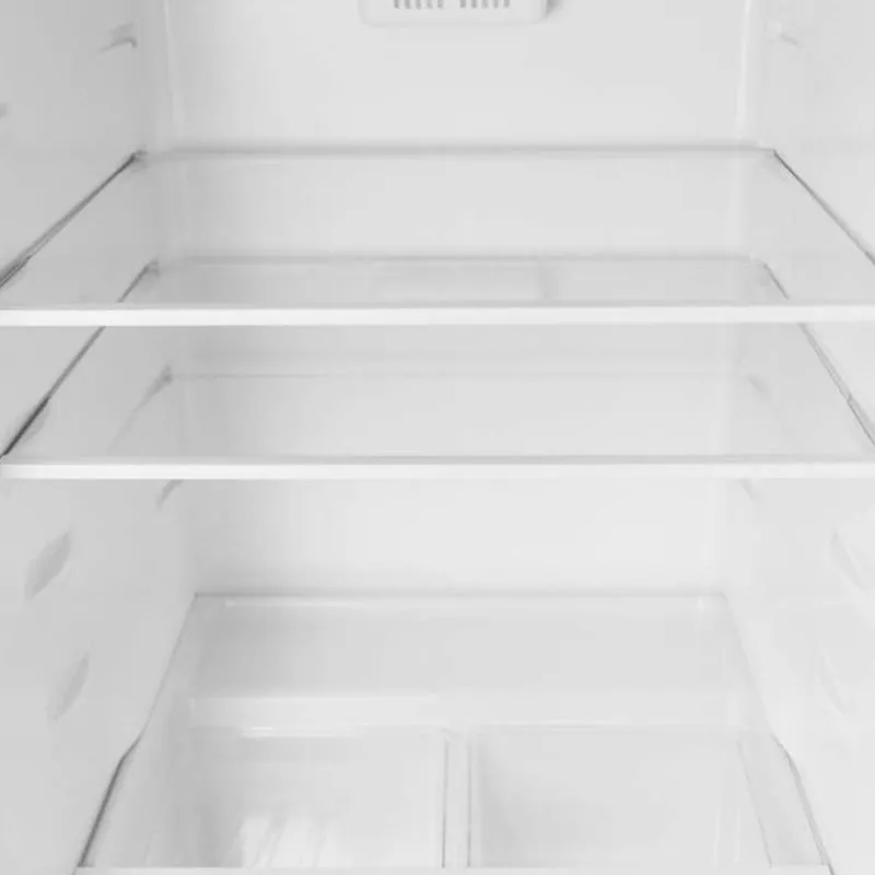 Danby 28 in 18 Cu ft Refrigerator Top Freezer - DFF176B1SLDB