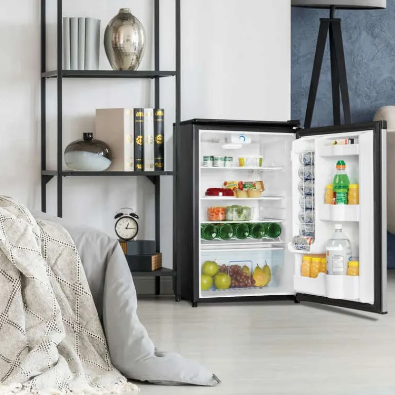 Danby 21 In 4,4 pi3 Refrigerator Compact - DAR044A4BSSDD