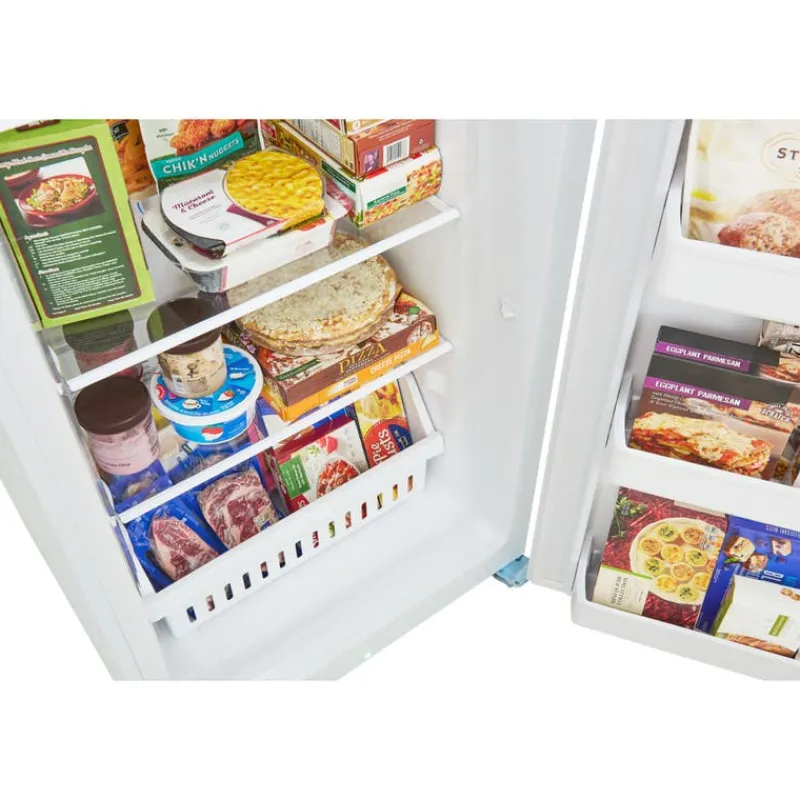 Frigidaire 16 cu ft 28 in Convertible Refrigerator/Freezer All refrigerator, Convertible Freezer - FFUE1626AW