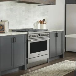 Frigidaire Professional Range 36" Electric Gas - PCFG3670AF