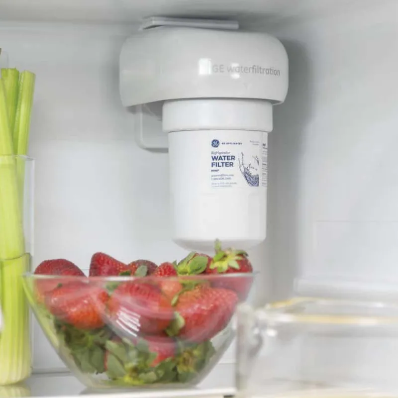 GE Appliances GE 24.8 Cu Ft 33 In Refrigerator Bottom Freezer - GDE25EYKFS