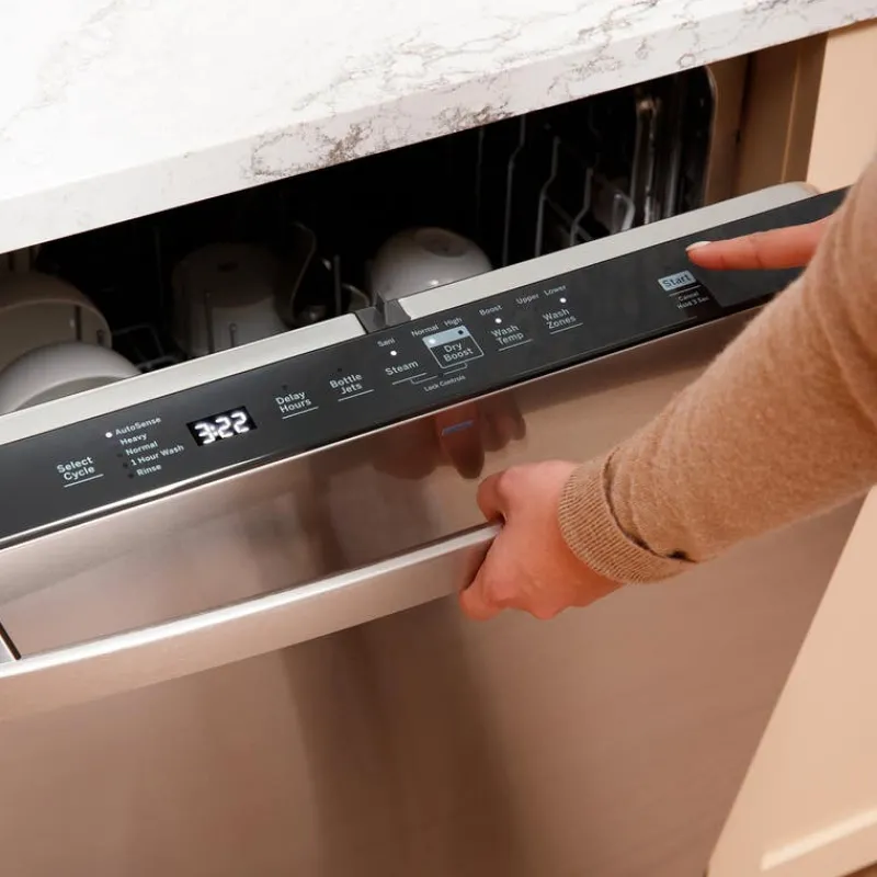 GE Appliances GE Dishwasher Built-In 24" 45dB - GDT670SYVFS