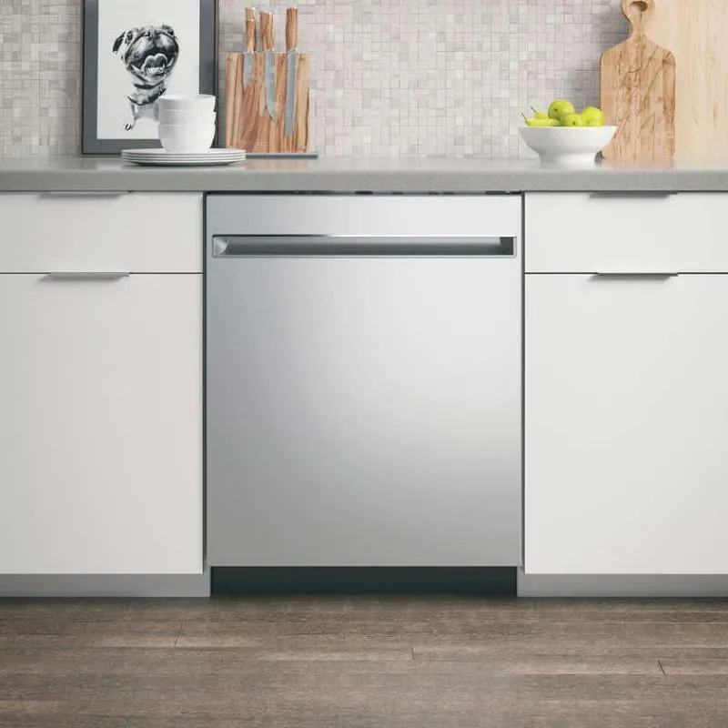 GE Appliances GE Dishwasher Built-In 24" 51dB - GDT225SSLSS