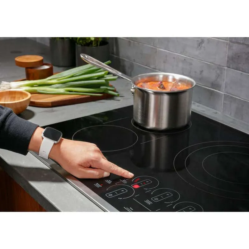 GE Profile Cooktop Glass-Ceramic 30" Electric - PEP7030DTBB