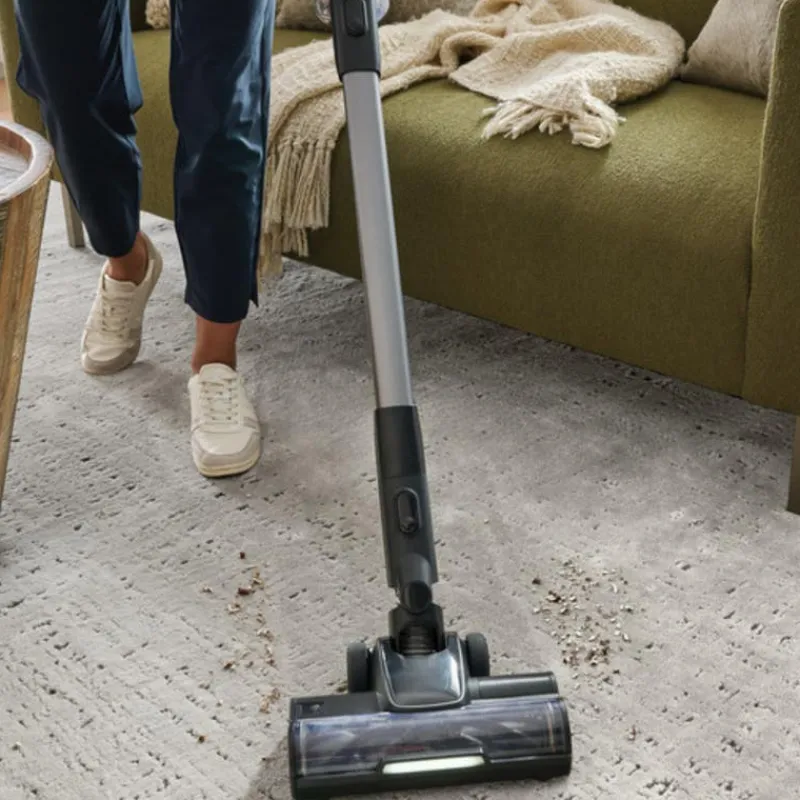 Frigidaire 2-in-1 Wet & Dry Vacuum