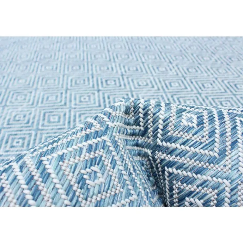 Indoor or Outdoor Rug - 7 x 10