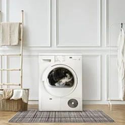 Indoor or Outdoor Rug - 2 x 7