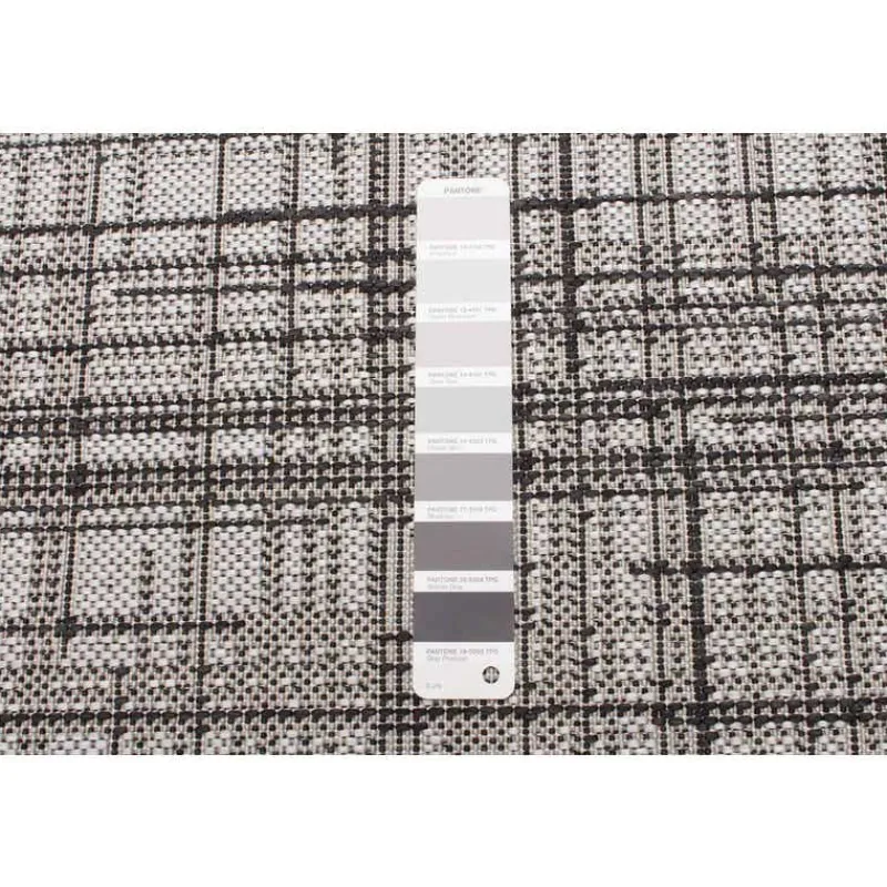 Indoor or Outdoor Rug - 2 x 7
