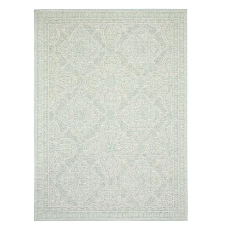 Indoor or Outdoor Rug - 5 x 7