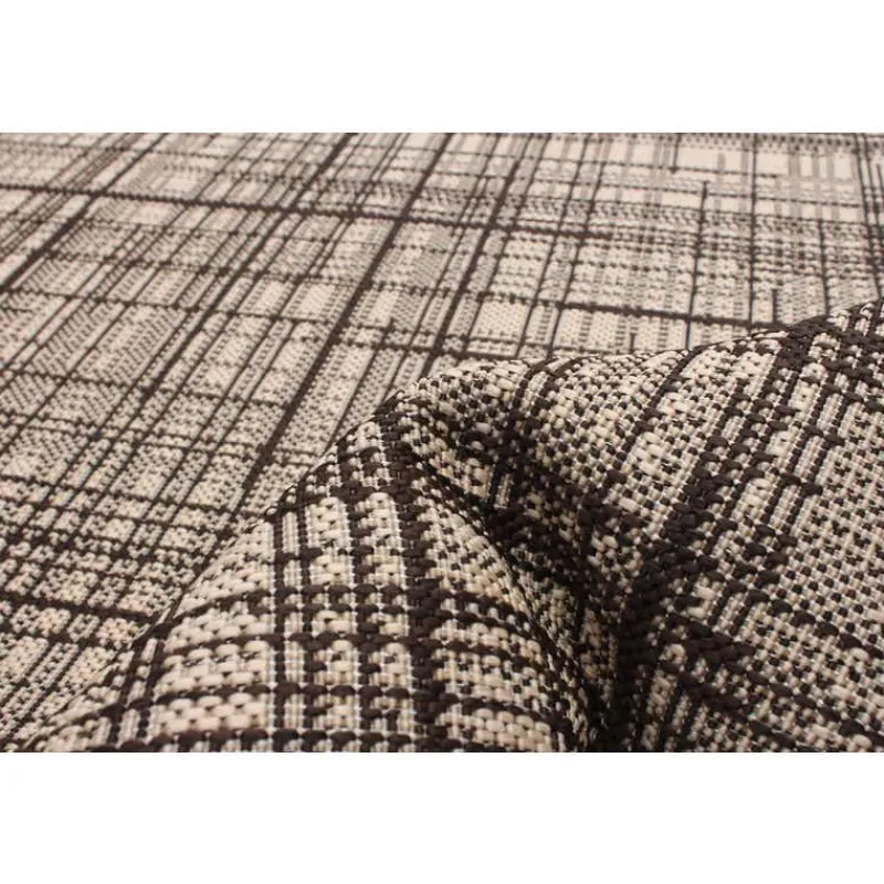 Indoor or Outdoor Rug - 3 x 5
