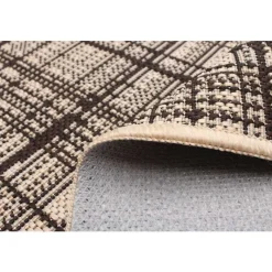 Indoor or Outdoor Rug - 2 x 7