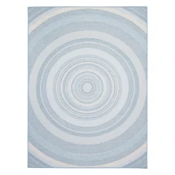 Indoor or Outdoor Rug - 7 x 10