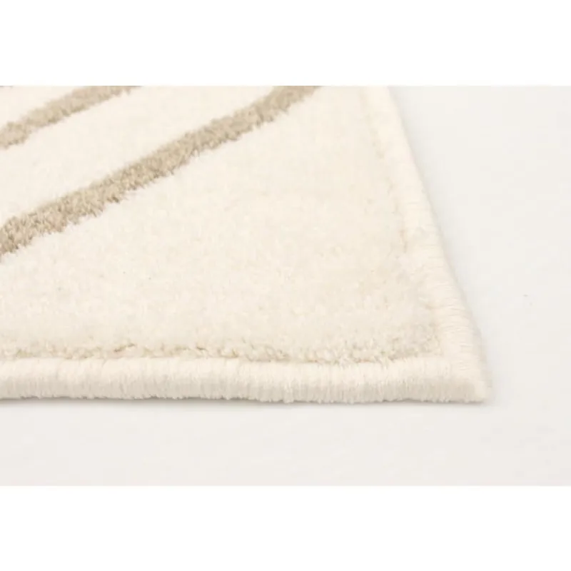 Indoor Rug - 7 x 10