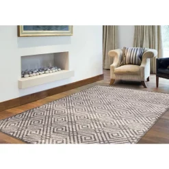 Indoor Rug - 8 x 10