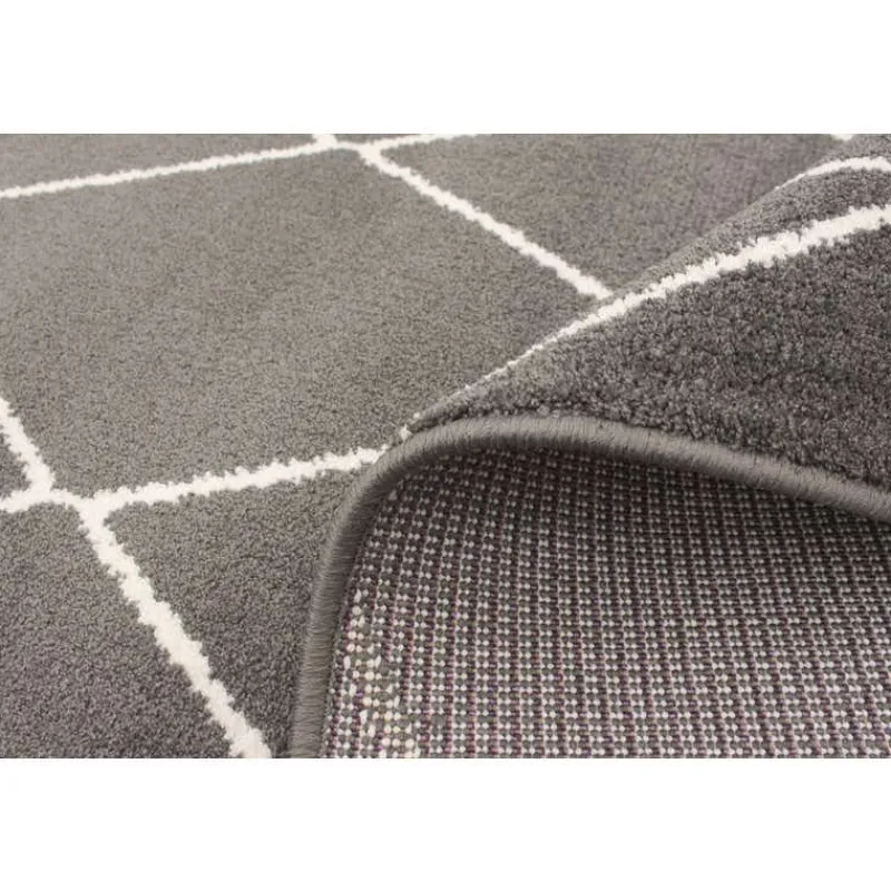 Indoor Rug - 7 x 10