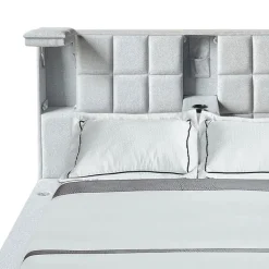 King Bed with Reading Lights and Console (78