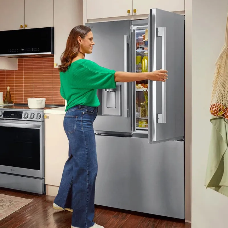 LG 23.7 Cu Ft 36 In Refrigerator Bottom Freezer, French door - LF24Z6530S