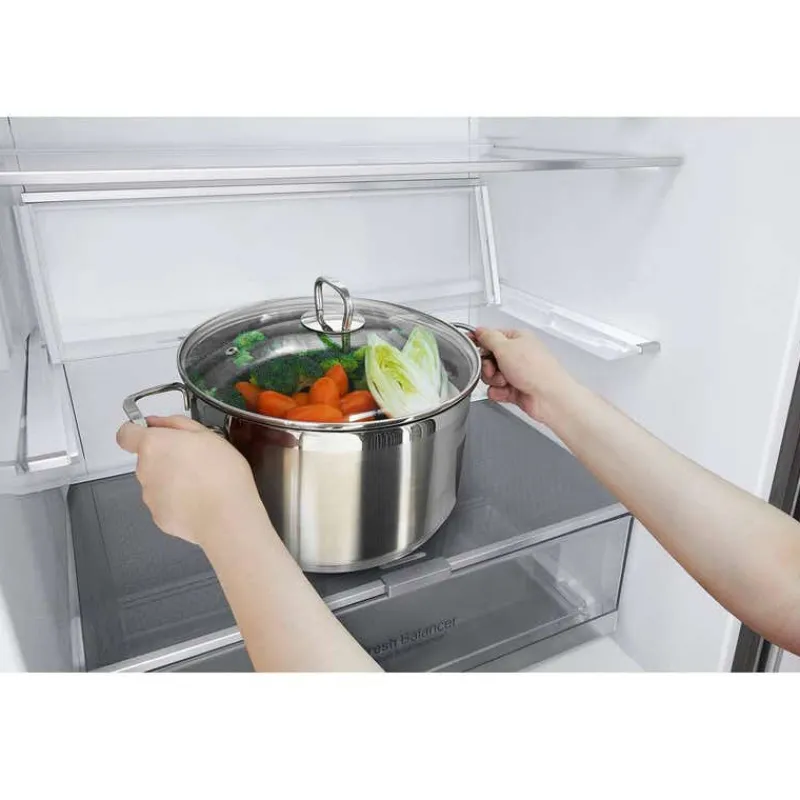 LG 28 in 15 cu ft Refrigerator Bottom Freezer - LBNC15251V