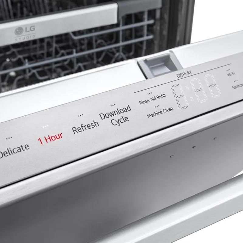LG STUDIO Dishwasher Built-In 24" 40dB - SDWB24S3