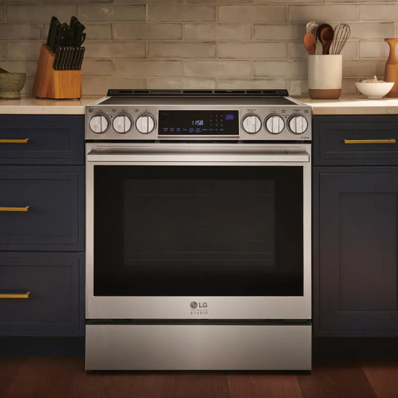 LG STUDIO Range 30" Electric Induction - LSIS6338F