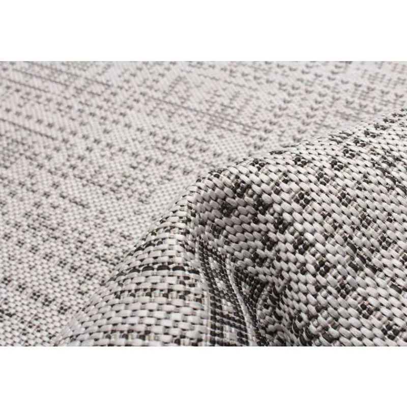 Outdoor 2 x 7 ft Rug