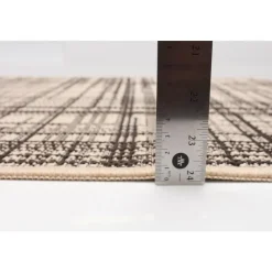 Outdoor 2 x 4 ft Rug