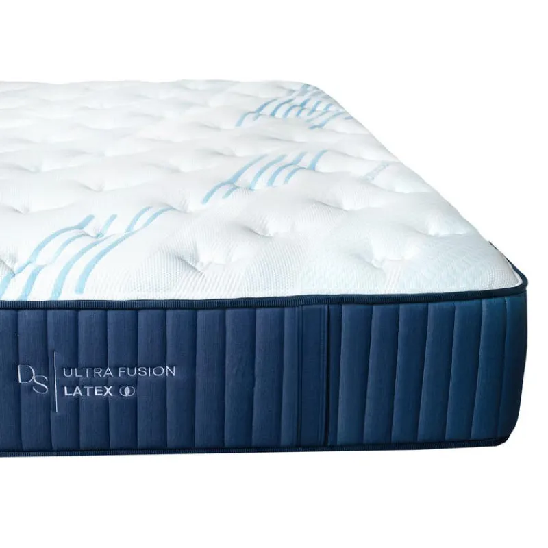 Dreamstar Queen Medium-Firm Memory Foam Mattress-in-a-Box - 60"