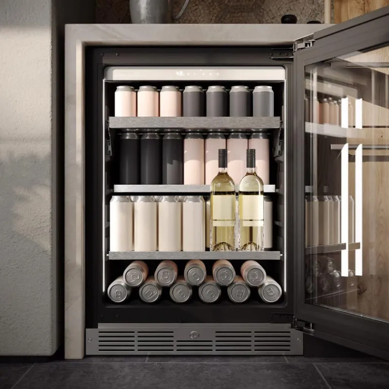Danby SILHOUETTE 24″ Built-in Beverage Center 24" - SPRBC052D3SS