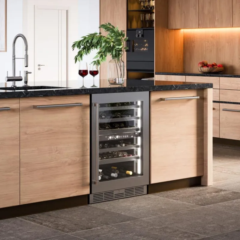 Danby SILHOUETTE 24″ Built-in Wine Cellar 24" - SPRWC052D3SS