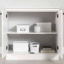 Meubles South Shore Small 2-door storage cabinet - South Shore